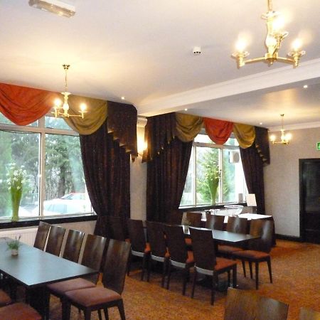 West Park Hotel Clydebank Bagian luar foto
