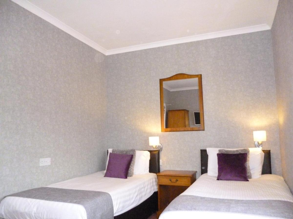 West Park Hotel Clydebank Bagian luar foto