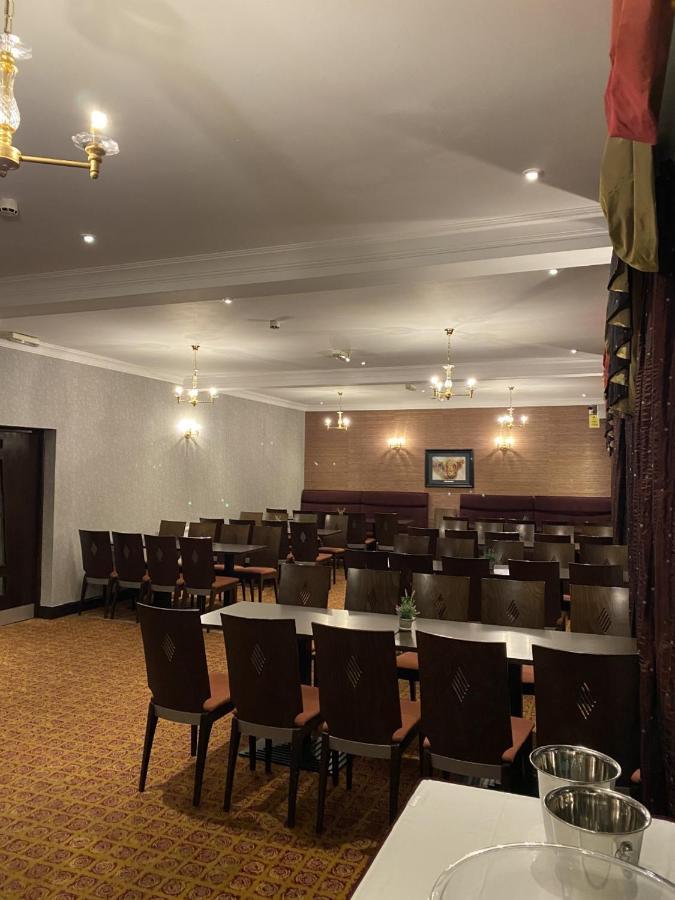 West Park Hotel Clydebank Bagian luar foto