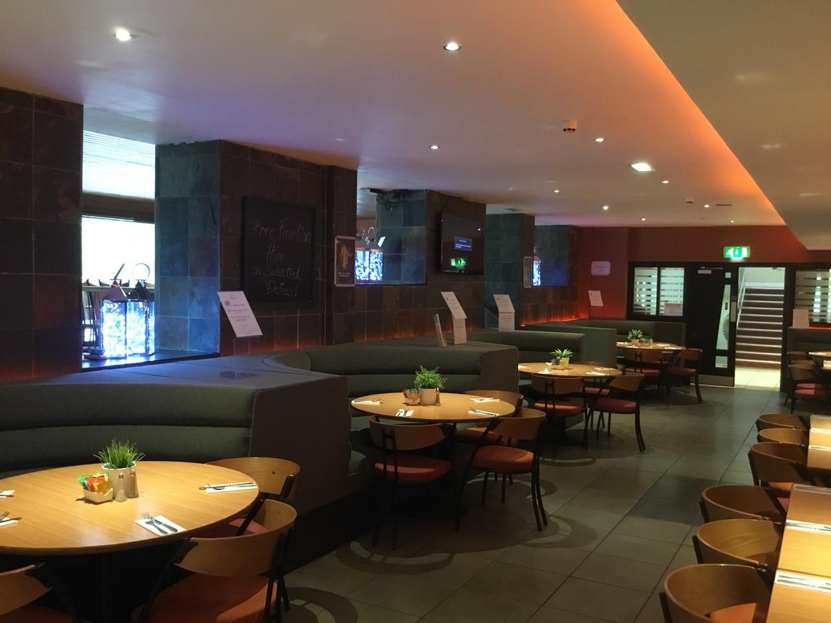 West Park Hotel Clydebank Bagian luar foto